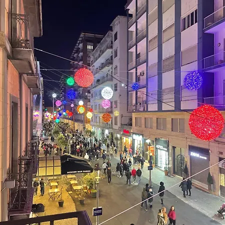 Апартаменты Center House- Corso Vittorio Emanuele- 2 Camere- Vicino Stazione Салерно