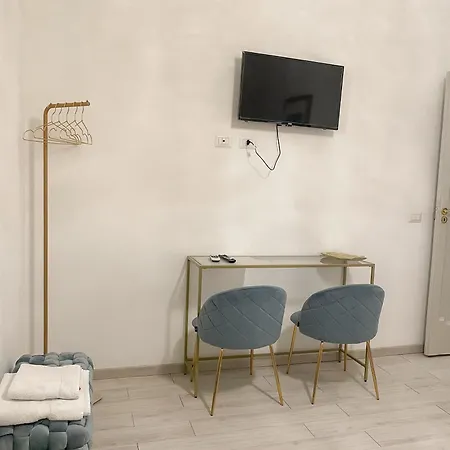 Center House- Corso Vittorio Emanuele- 2 Camere- Vicino Stazione