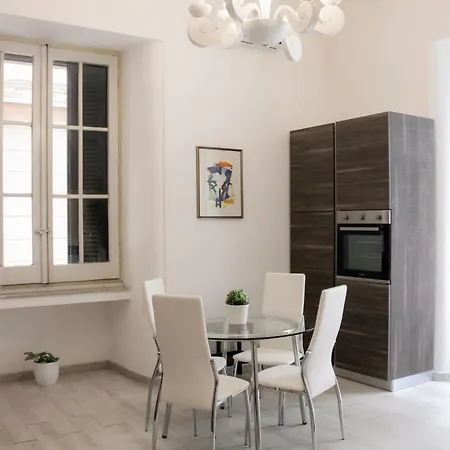 Апартаменты Center House- Corso Vittorio Emanuele- 2 Camere- Vicino Stazione