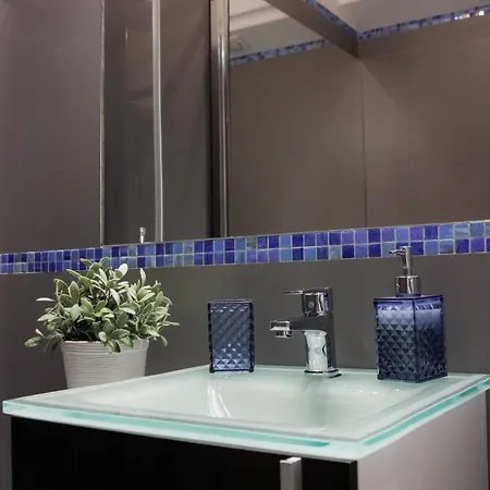 Center House- Corso Vittorio Emanuele- 2 Camere- Vicino Stazione Апартаменты *